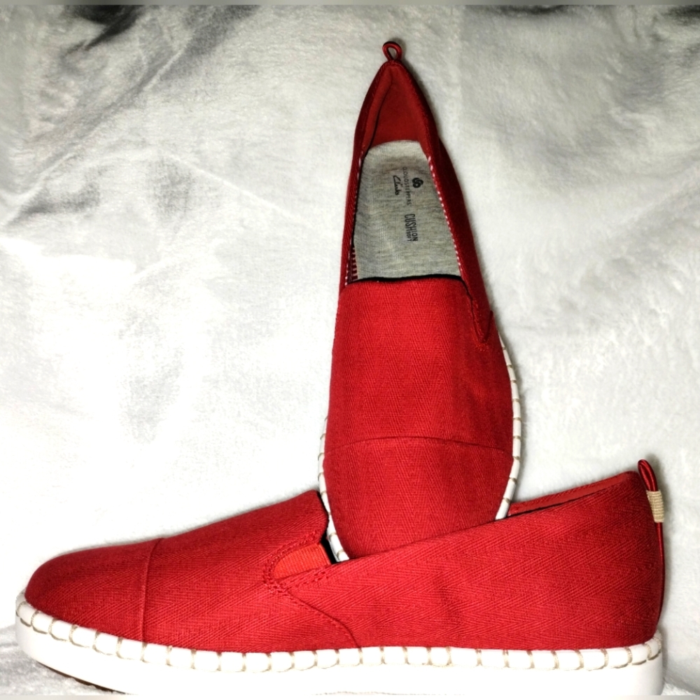 Woman's shoes